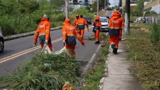 Prefeitura intensifica limpeza em toda a cidade nesta terça-feira