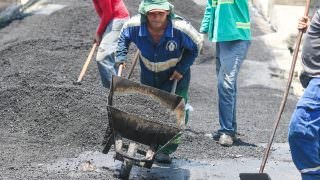 Bairro Mauazinho recebe asfaltamento da Prefeitura de Manaus