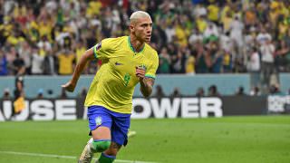 Brasil vence Sérvia na estreia com 2 gols de Richarlison na Copa