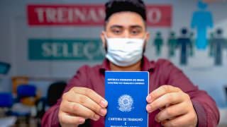 Sine Manaus oferta 453 vagas de emprego nesta segunda-feira