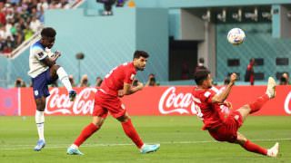 Inglaterra goleia Irã em jogo marcado por protestos na Copa do Catar