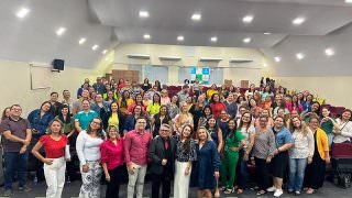 Prefeitura lança guia ‘Pedagogia da Saúde: cuidar e educar em creche’