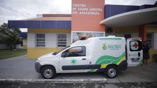 SES entrega ambulância para Centro de Saúde Mental do Amazonas