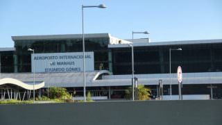 Buraco em pista causa atrasos e cancelamento de voos no aeroporto de Manaus