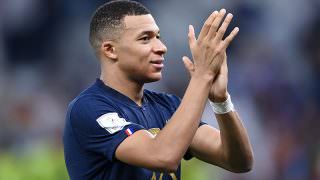 Artilheiros Giroud e Mbappé fazem França avançar: 3 a 1 na Polônia