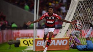 Bruno Henrique garante vitória do Flamengo sobre o Athletico-PR