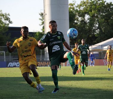 Amazonas FC encara Ypiranga em busca de vaga no G-8
