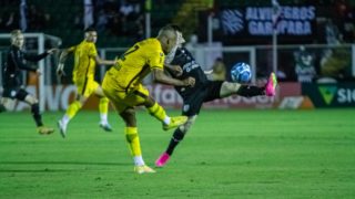 Amazonas FC volta a vencer e reassume a liderança da Série C