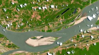 Imagem de satélite mostra retrato da seca no rio Amazonas
