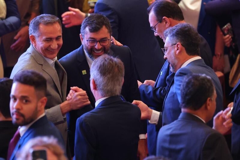 (Foto: Diego Peres)
Amazonas conclui inscrição de projetos para serem atendidos na primeira fase do Novo PAC do Governo Federal