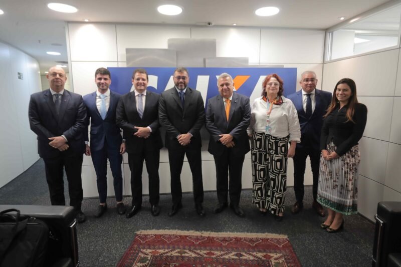 Amazonas Meu Lar e Caixa (Fotos; Diego Peres/Secom) Governo do Amazonas anuncia subsídio de R$ 20 mil para financiamento de imóveis