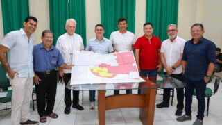 Prefeitura de Manaus inicia cooperação técnica com Arquidiocese para regularização fundiária
