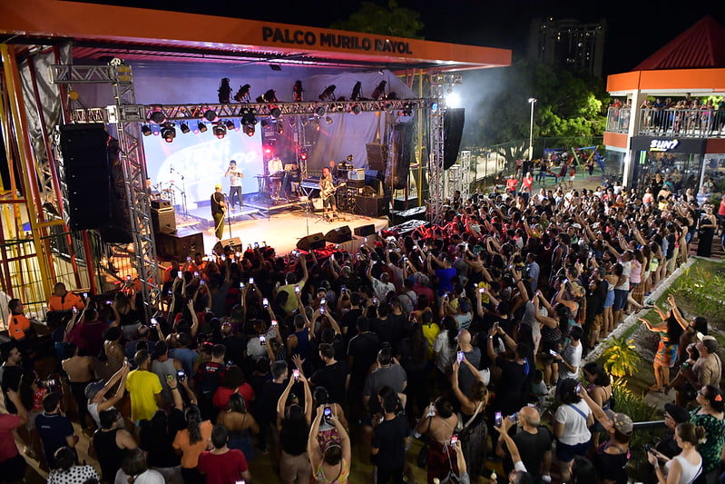 Casa de Praia Zezinho Corrêa promove shows gratuitos de diversos gêneros musicais