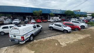 David Almeida antecipa reforma da feira municipal do Santo Antônio após incêndio