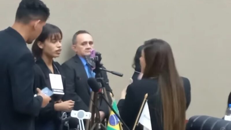 “Me senti pressionada e coagida,” diz jornalista após ter equipamentos confiscados por Joana Darc