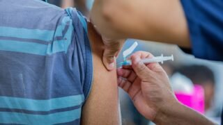 Prefeitura de Manaus prorroga vacinação contra a influenza