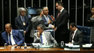 Senado aprova taxação de apostas esportivas, mas desidrata texto