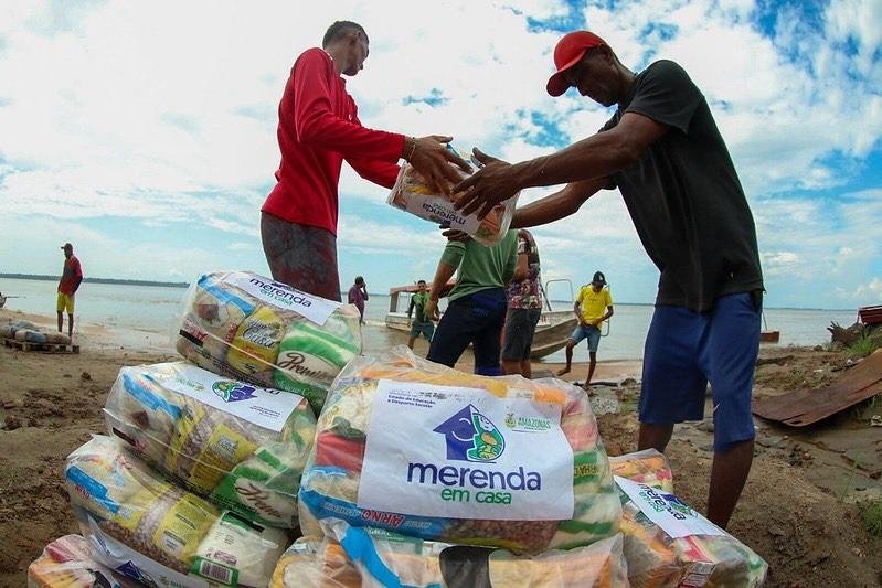 O Amazonas tem 637 mil pessoas afetadas até o momento pela seca severa, ou 159 mil famílias (Foto: Divulgação/Secom) Governo do Amazonas divulga boletim sobre a estiagem no estado desta sexta-feira