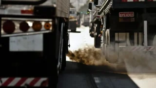 Inmetro anuncia projeto para descarbonização do transporte rodoviário