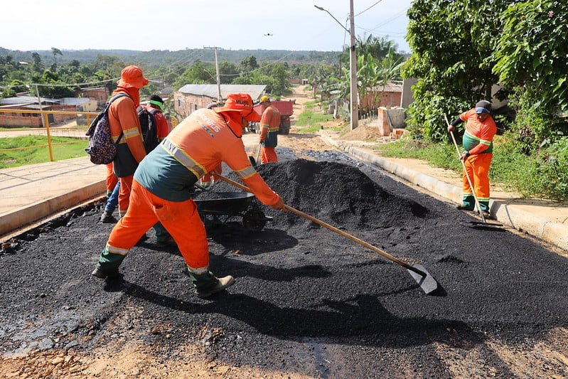 Pavimentação nas ruas da comunidade Parque das Tribos (Foto: Divulgação/Seminf) Prefeitura conclui contenção e inicia pavimentação de ruas da comunidade Parque das Tribos