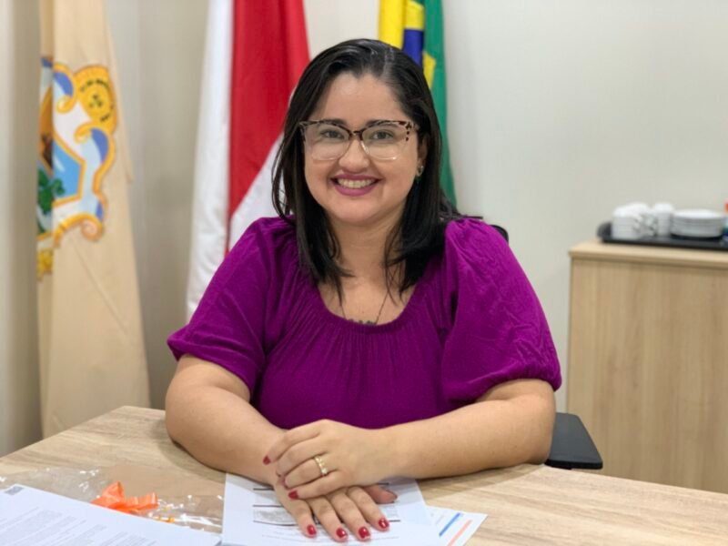 Lorena Barreto, diretora da área Gestão Suas, na Semasc (Foto: Diego Lima/Semcom) Prefeitura e Aadesam dão início a inscrições de processo seletivo para atuar na Semasc