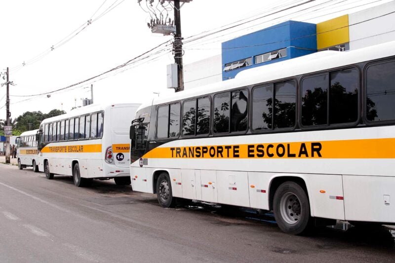 Transporte escolar (Foto: Divulgação Arquivo/Semcom) Prefeitura orienta sobre cuidados na contratação de transporte escolar