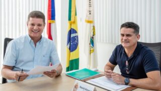 David Almeida decreta medidas para economizar R$ 120 milhões em despesas