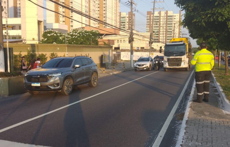 Prefeitura monitora veículos de grande porte na avenida Ephigênio Salles