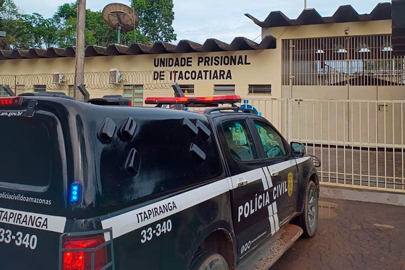 Seis presos são transferidos de delegacia para unidade prisional de Itacoatiara