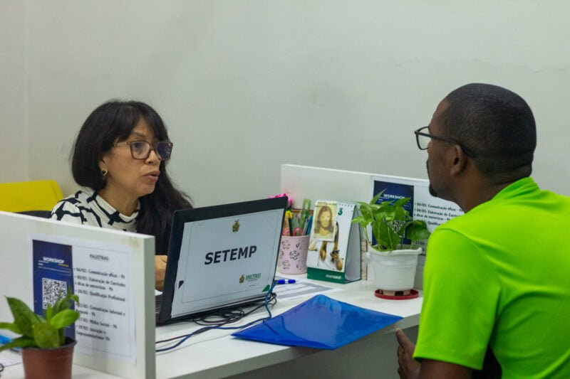 Atendimento Sine Amazonas (Foto: Jamille Silva/Setemp) Sine Amazonas divulga 116 vagas de emprego para esta terça-feira (27)