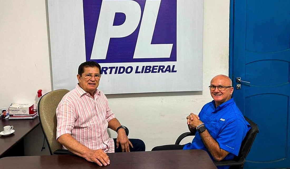 Alfredo rebate Menezes e diz que escolha de pré-candidato foi de Bolsonaro