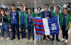 Alunos conquistam medalhas de bronze na Olimpíada Internacional de Matemática
