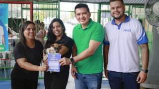 Delegado Péricles leva serviços veterinários gratuitos aos animais do bairro Petrópolis