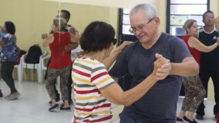 Parque Municipal do Idoso: aulas de dança e pilates beneficiam idosos em Manaus