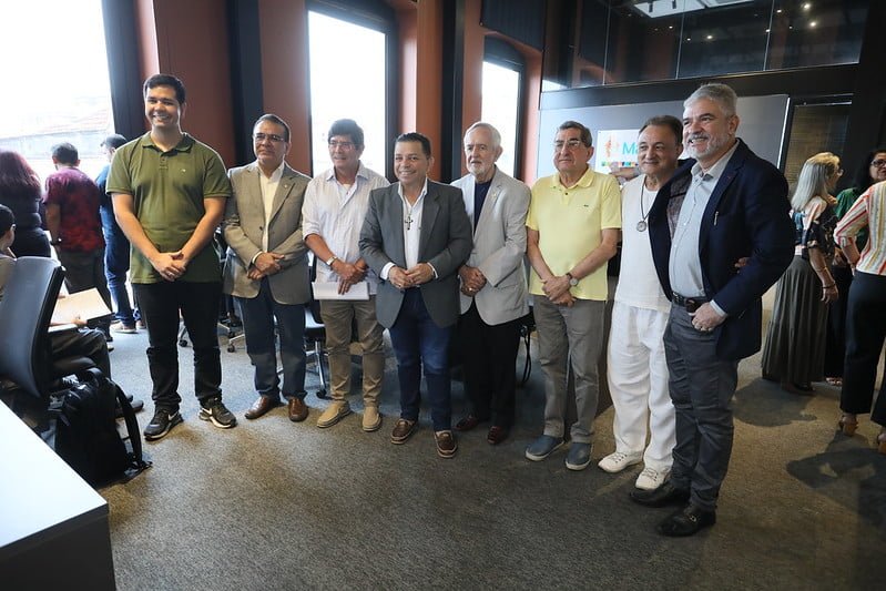 Lançamento Prêmios Literários Cidade de Manaus 2024 (Foto: Phil Lima/Semcom) Prefeitura abre inscrições para os Prêmios Literários Cidade de Manaus 2024