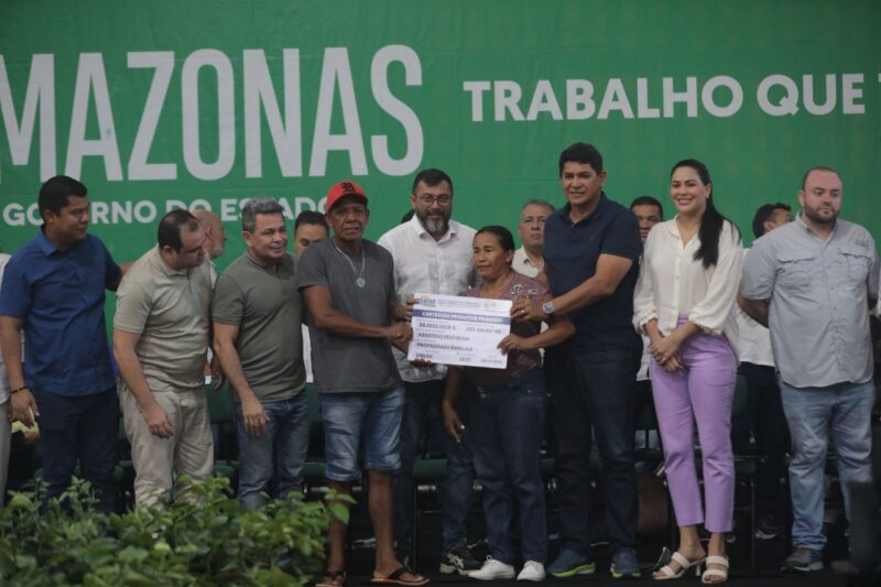 Setor Primário: Governo do Amazonas beneficia 530 produtores rurais, em Parintins