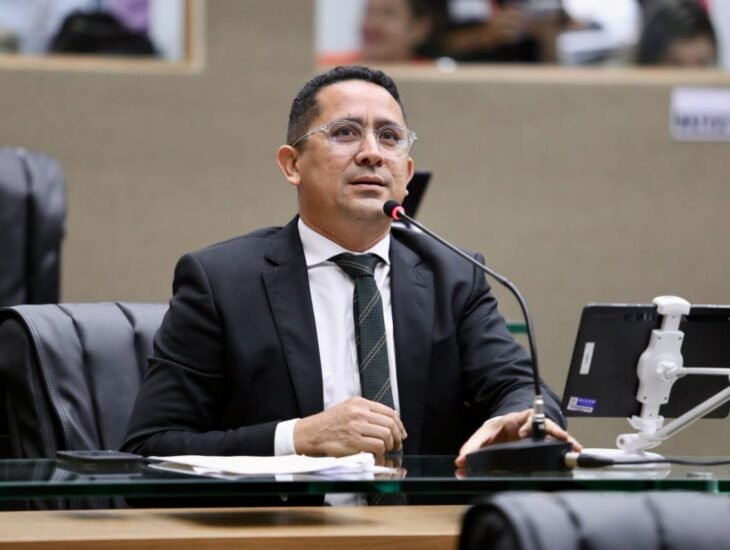 Deputado ignora vítimas e ataca sargento em vídeo polêmico