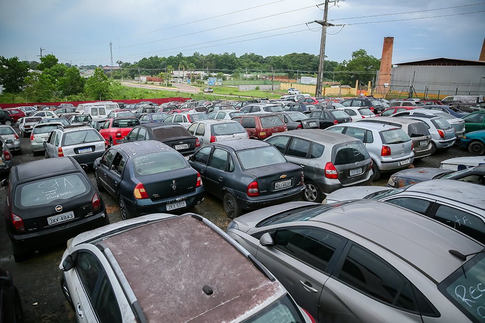 Detran-AM: Leilão de sucatas servíveis começa nesta terça-feira (16)