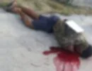 Homem é alvejado com múltiplos tiros em Manaus; bilhete foi deixado pelo assassino