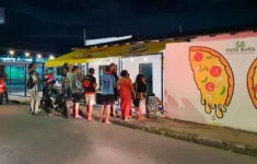 Homem é executado dentro de pizzaria na zona norte de Manaus