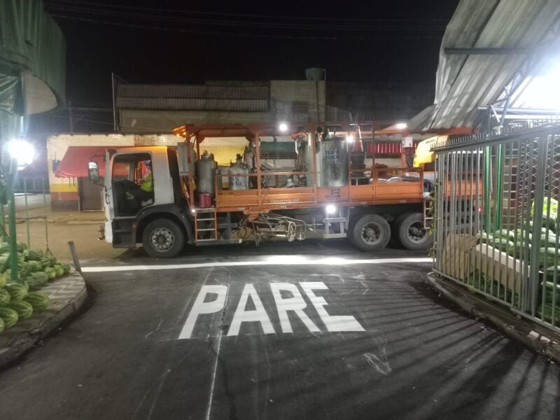 Equipes do IMMU estiveram nas ruas para avançar na sinalização viária da cidade (Foto: Divulgação/IMMU) Manaus intensifica ações de sinalização viária da capital