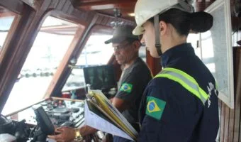 “Passe” para o Festival de Parintins: Marinha realiza vistorias em embarcações