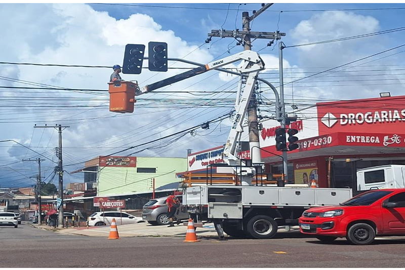 Prefeitura prioriza a segurança dos pedestres com investimentos em sinalização viária