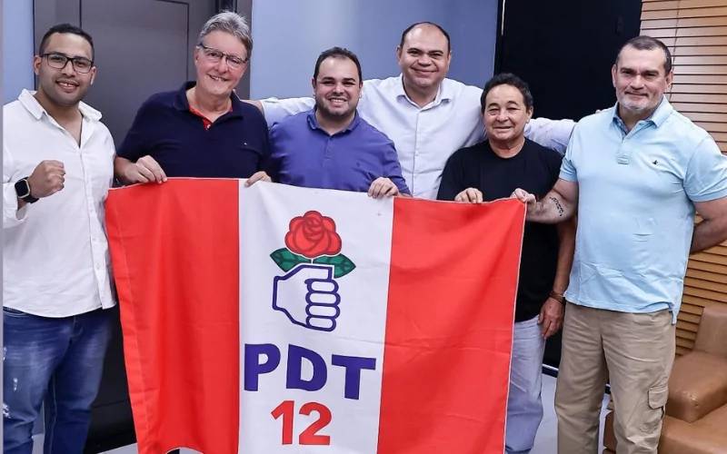 Sem pré-candidato, PDT apoiará pré-candidatura de Roberto Cidade