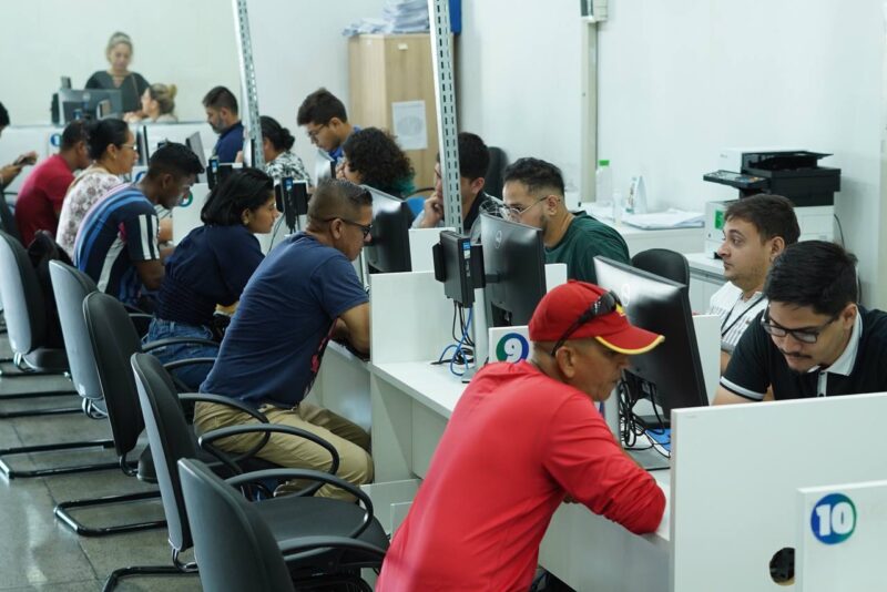 Atendimento no Sine Amazonas (Foto: Jamille Souza/Setemp) Sine Amazonas divulga 322 vagas de emprego para esta quarta-feira (24)