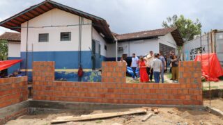Equipe da educação da Prefeitura de Manaus visita escolas da Zona Leste