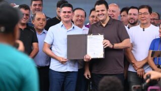 Prefeito lança nova fase do ‘Asfalta Manaus' com ações em três zonas da capital