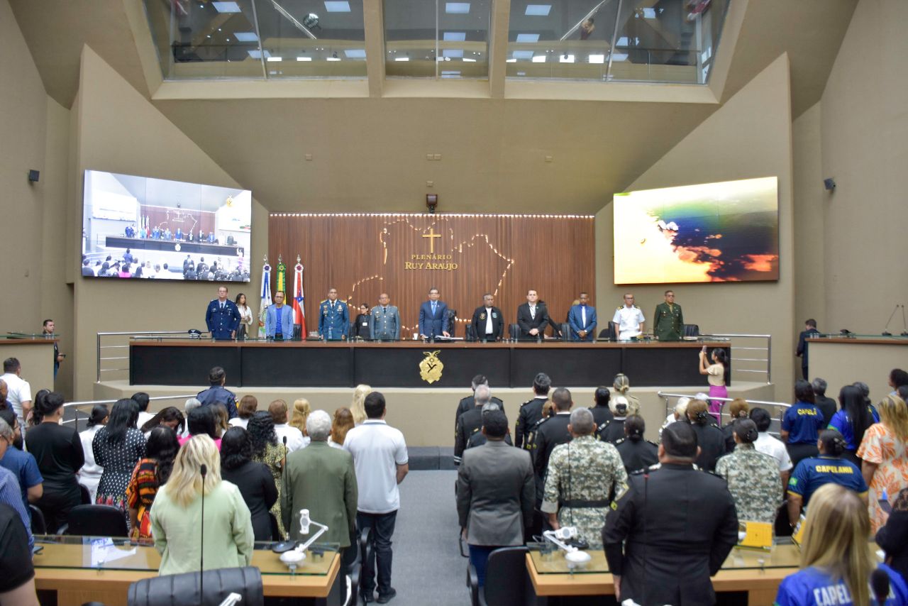 Aleam realiza Sessão Especial em homenagem ao Dia do Capelão, por meio de autoria do deputado João Luiz