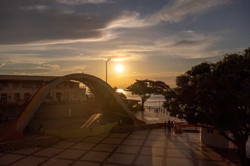 Por-do-sol na Ilha Tupinambarana (Foto: Lucas Silva/Amazonastur) Festival de Parintins 2024: Atrativos turísticos para ver o pôr do sol na Ilha do boi-bumbá
