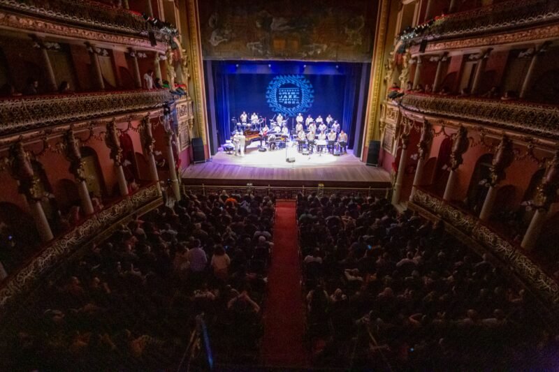 Palco do Teatro Amazonas (Foto: Divulgação/SEC) Amazonas Green Jazz Festival realiza shows com dois grandes artistas brasileiros